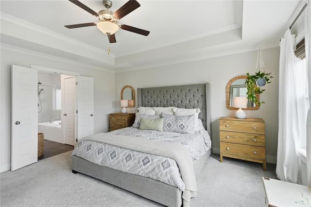 140 SE Riley Street, Lee's Summit, MO 64064