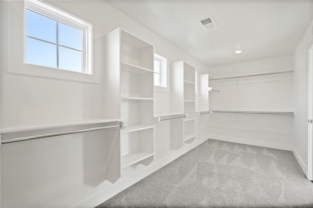 140 SE Riley Street, Lee's Summit, MO 64064