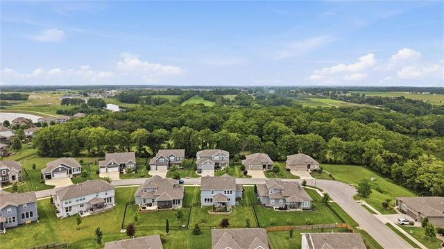 140 SE Riley Street, Lee's Summit, MO 64064