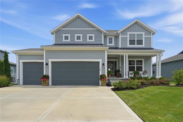 140 SE Riley Street, Lee's Summit, MO 64064