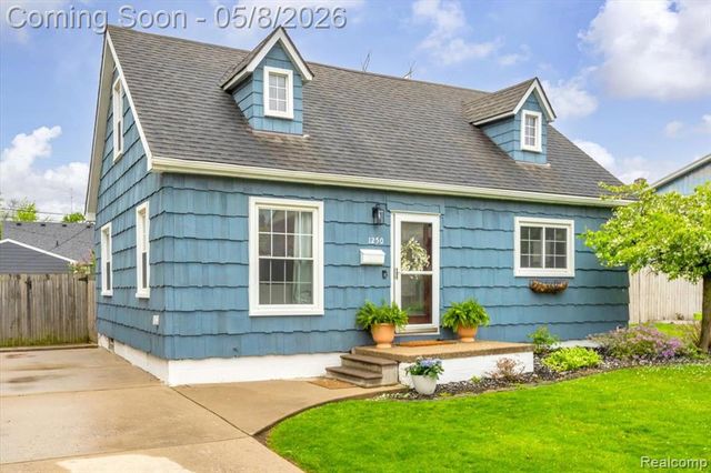 1250 Orchard Street, Ferndale, MI 48220