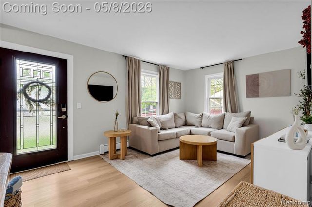 1250 Orchard Street, Ferndale, MI 48220