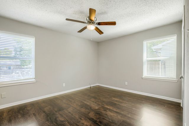 1707 Summit Street, Mesquite, TX 75149