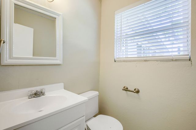1707 Summit Street, Mesquite, TX 75149