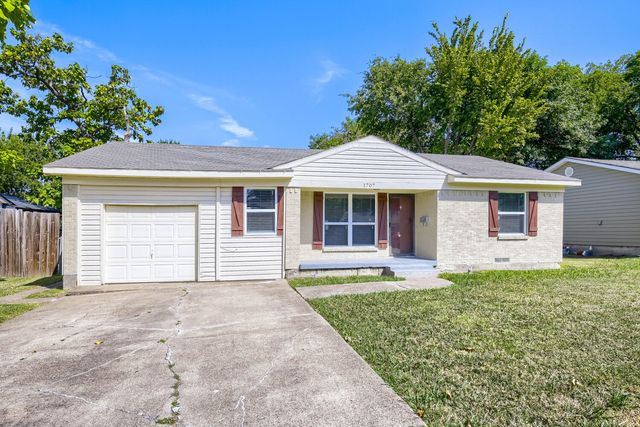 1707 Summit Street, Mesquite, TX 75149