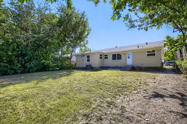 1707 Summit Street, Mesquite, TX 75149