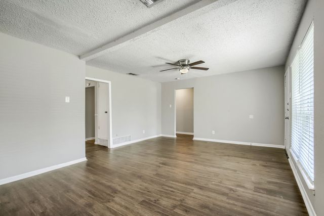 1707 Summit Street, Mesquite, TX 75149