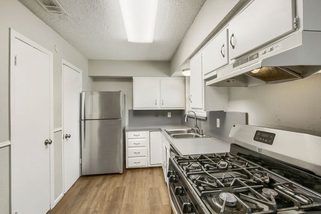 1707 Summit Street, Mesquite, TX 75149