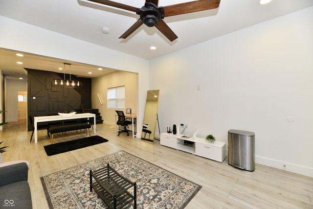 1210 S Senate Avenue, Indianapolis, IN 46225