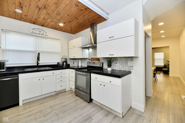 1210 S Senate Avenue, Indianapolis, IN 46225