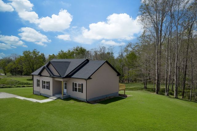 1424 East Piney Road, Dickson, TN 37055
