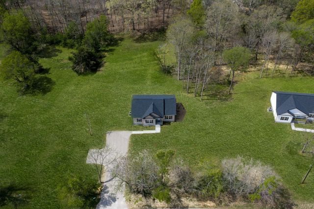 1424 East Piney Road, Dickson, TN 37055