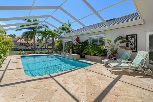 4928 61ST AVENUE S, St Petersburg, FL 33715