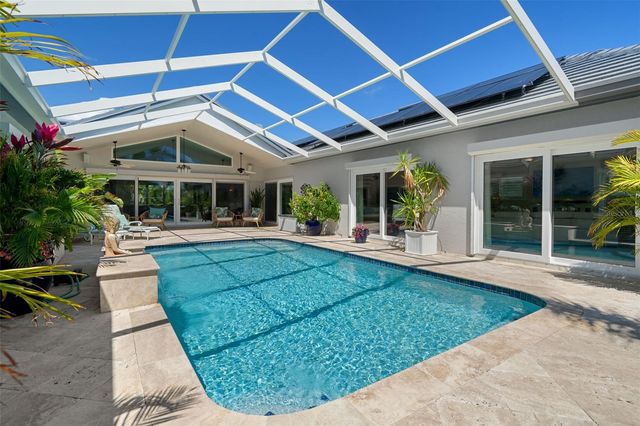 4928 61ST AVENUE S, St Petersburg, FL 33715