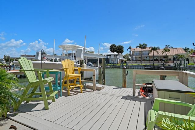 4928 61ST AVENUE S, St Petersburg, FL 33715