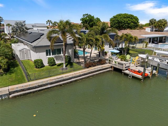 4928 61ST AVENUE S, St Petersburg, FL 33715