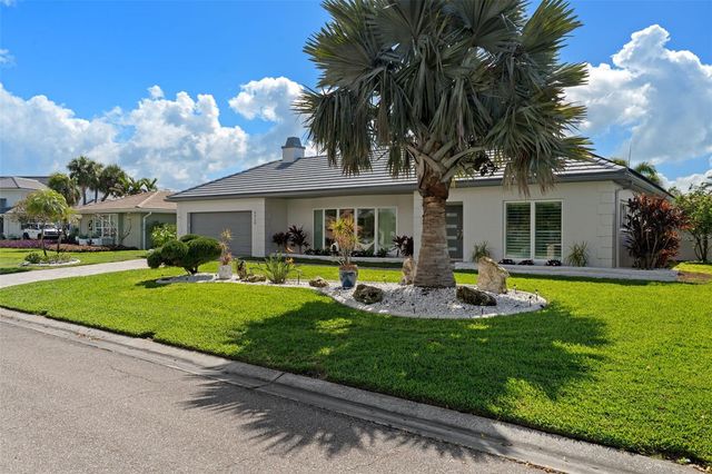 4928 61ST AVENUE S, St Petersburg, FL 33715