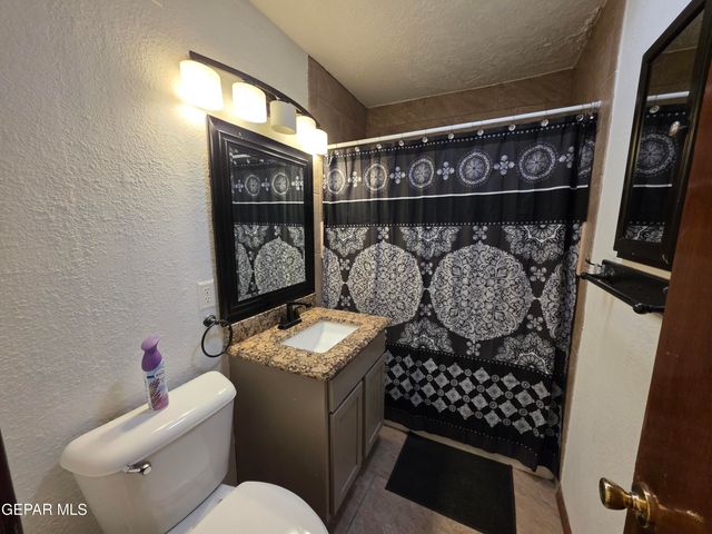 8358 CARPENTER Drive, El Paso, TX 79907