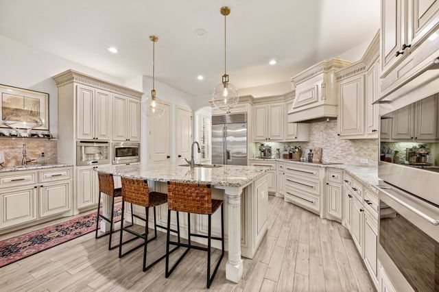 6504 Cimmaron Trail, Colleyville, TX 76034