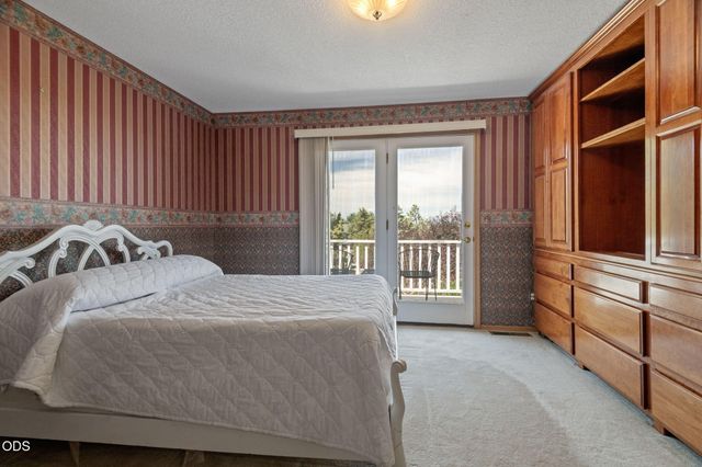 11912 SW Riggs Road, Powell Butte, OR 97753