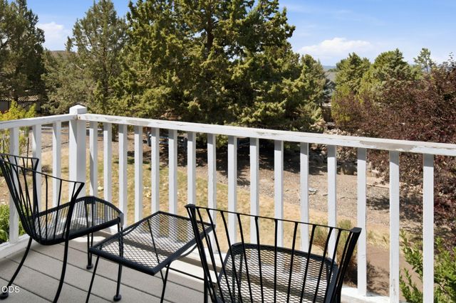 11912 SW Riggs Road, Powell Butte, OR 97753