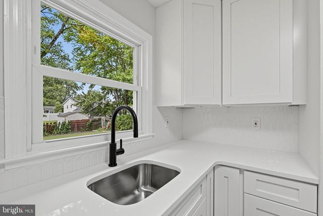 213 WARFIELD RD, Newark, DE 19713