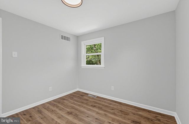 213 WARFIELD RD, Newark, DE 19713