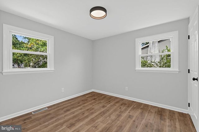 213 WARFIELD RD, Newark, DE 19713