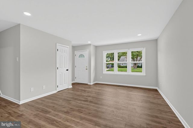 213 WARFIELD RD, Newark, DE 19713