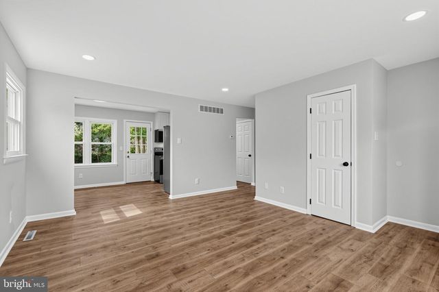 213 WARFIELD RD, Newark, DE 19713