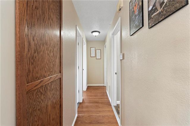 15411 E James Road, Nevada, MO 64772