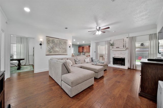 34605 Kara Lane, Pinehurst, TX 77362