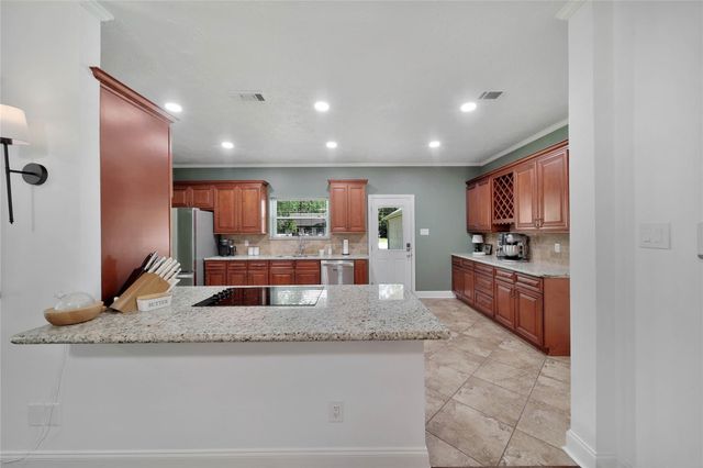 34605 Kara Lane, Pinehurst, TX 77362
