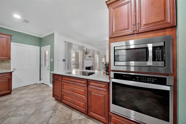 34605 Kara Lane, Pinehurst, TX 77362