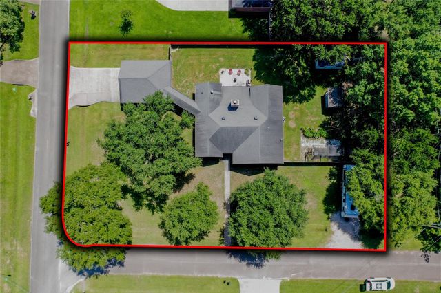 34605 Kara Lane, Pinehurst, TX 77362