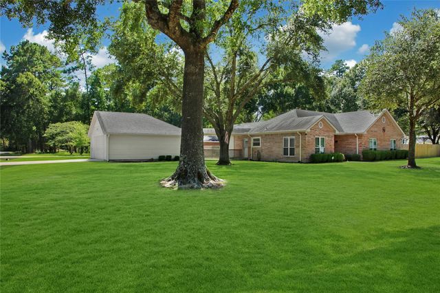 34605 Kara Lane, Pinehurst, TX 77362