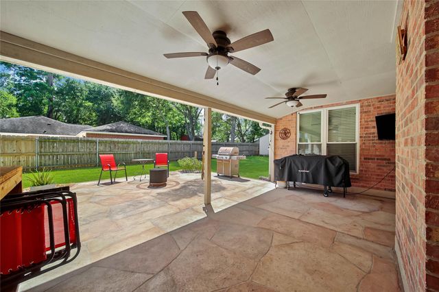 34605 Kara Lane, Pinehurst, TX 77362