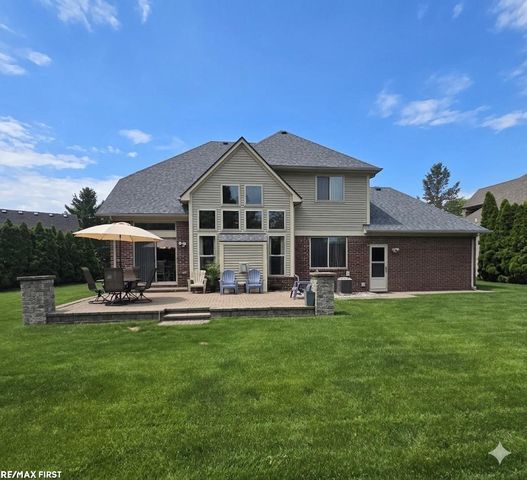 59746 Beechwood Drive, Washington, MI 48094