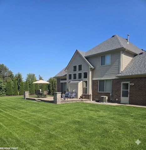 59746 Beechwood Drive, Washington, MI 48094