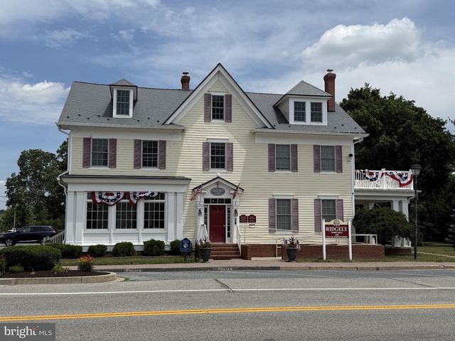 1 CENTRAL AVE, Ridgely, MD 21660