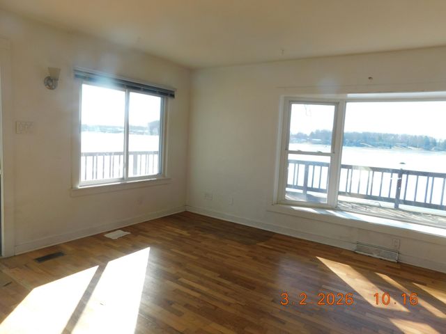 57586 Gearhart Landing Road, Fabius Twp, MI 49093