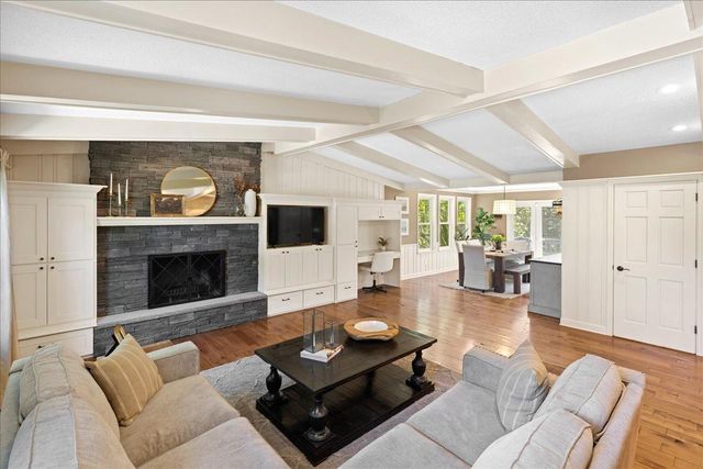 13529 Larkin Drive, Minnetonka, MN 55305