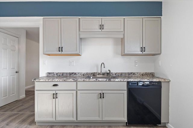 N91W17639 Saint Regis DRIVE, Menomonee Falls, WI 53051