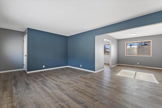 N91W17639 Saint Regis DRIVE, Menomonee Falls, WI 53051