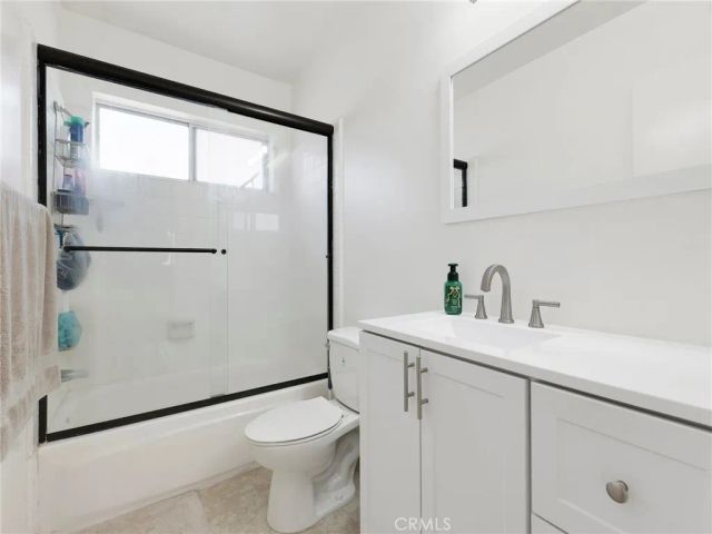 5328 Newcastle 57, Encino, CA 91316