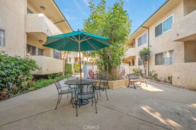 5328 Newcastle 57, Encino, CA 91316