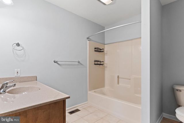 5002 GREENWOOD, Enola, PA 17025