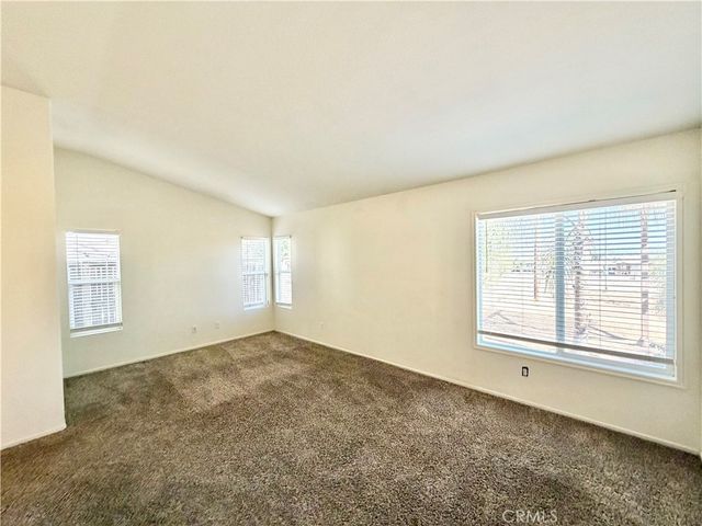 102 Goldenrod Avenue, Perris, CA 92570