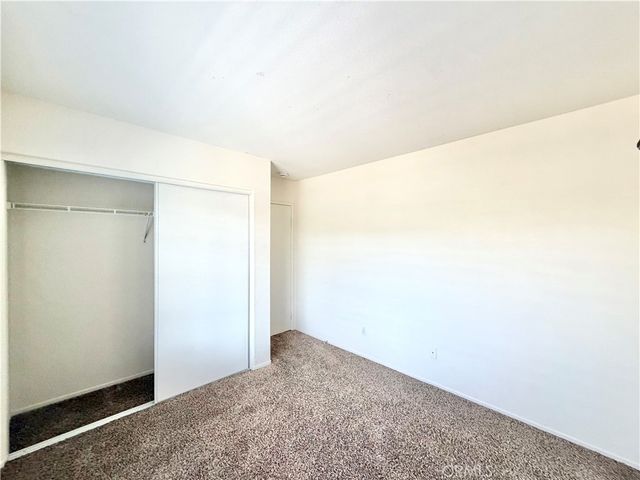 102 Goldenrod Avenue, Perris, CA 92570