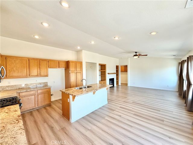 102 Goldenrod Avenue, Perris, CA 92570
